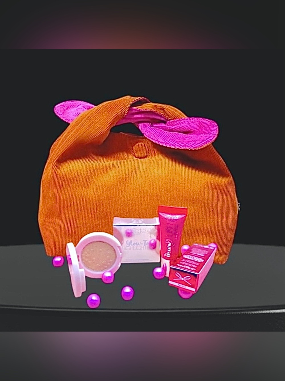 Ciate London Dewy Blush Cheek Tint & Highlighter Duo with bonus reversible bag.